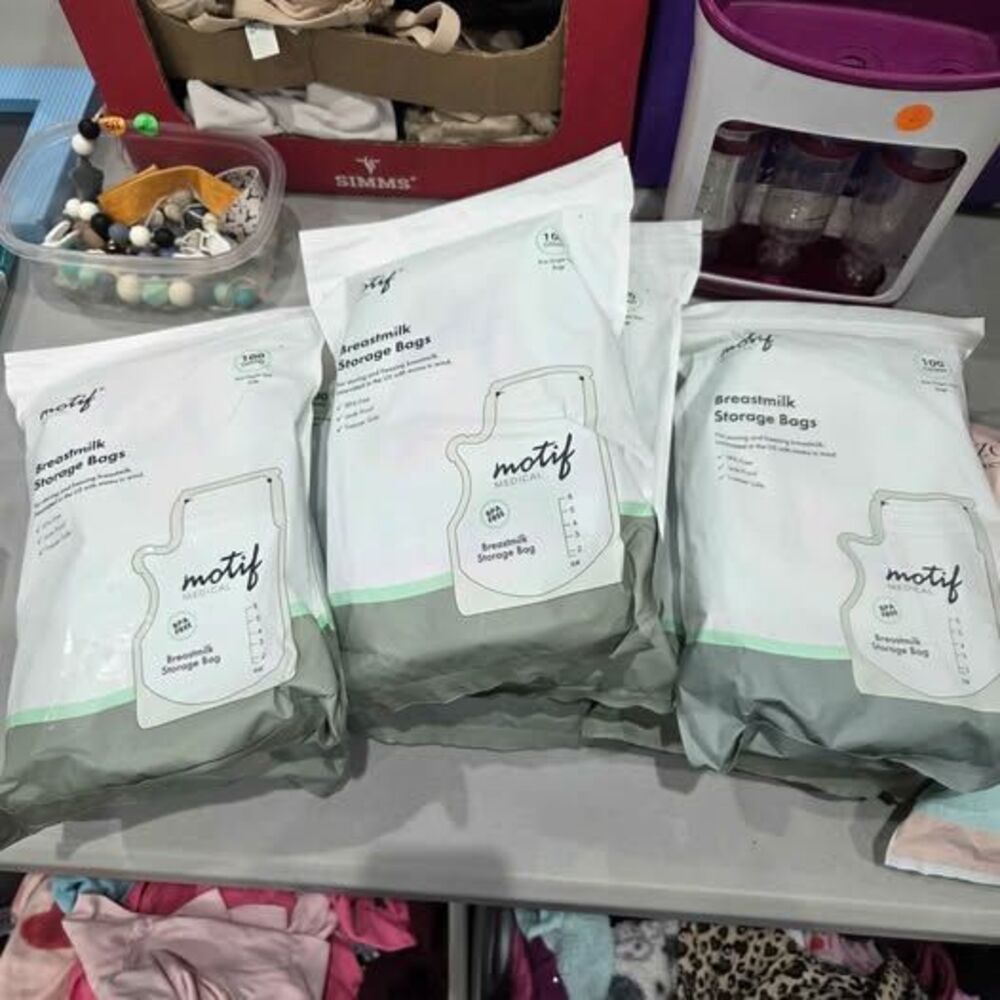 Motif Medical Breastmilk Storage Bags - 7 Packs of 100 Count